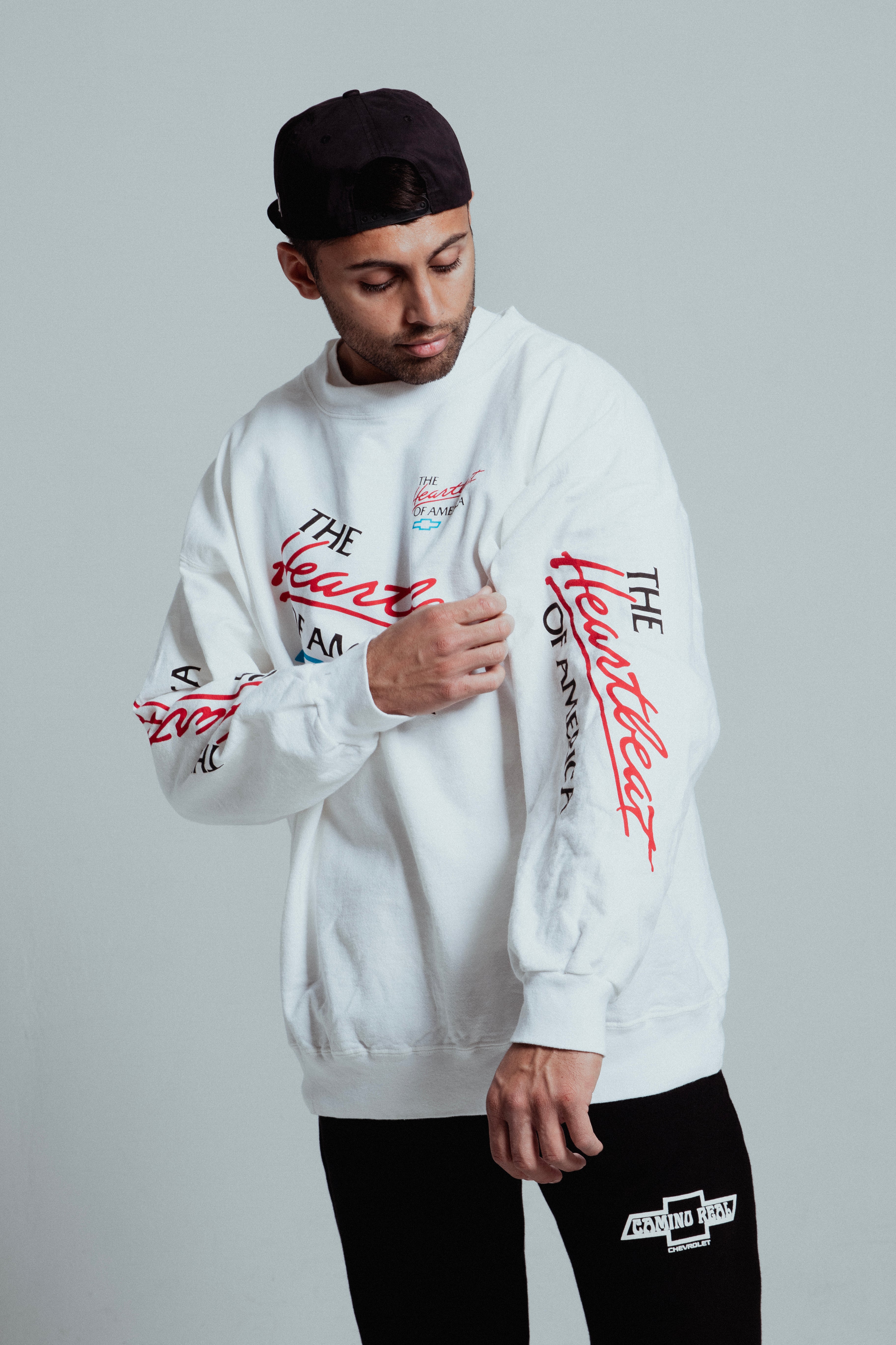 HEARTBEAT OF AMERICA LOGO CREWNECK